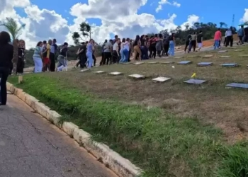 ‘Espero justiça’, diz pai de mulher que morreu após cirurgia plástica