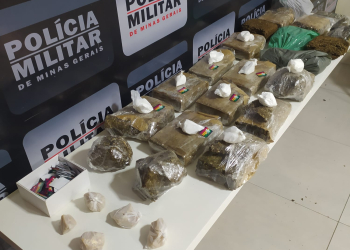 MANHUAÇU – PM apreende boa quantidade de drogas no bairro São Francisco de Assis