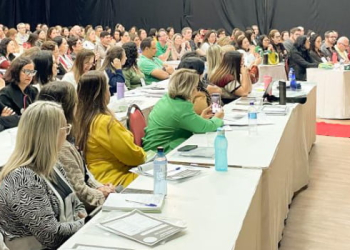 Secretaria de Educação capacita toda a rede estadual de ensino para a eficiência do Censo Escolar 2023