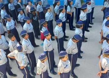 Escolas cívico-militares da rede estadual de Minas Gerais serão mantidas em gestão compartilhada com o Corpo de Bombeiros