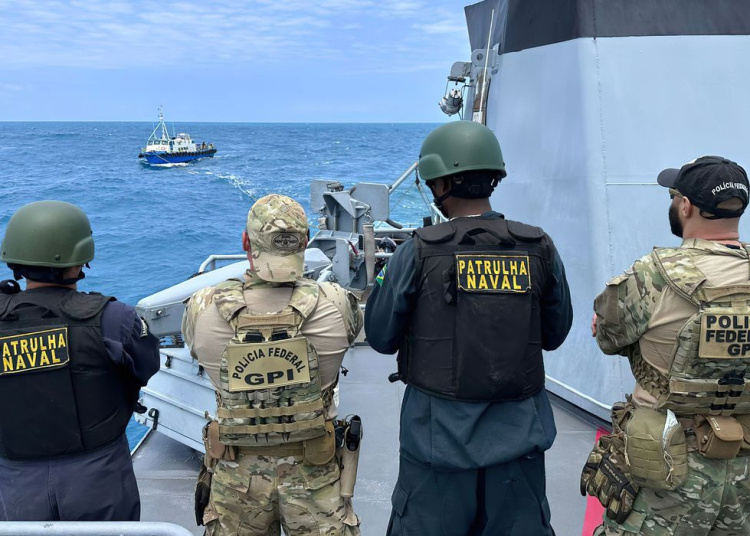 19/09/2023, Ação da Marinha e da PF apreende 4,5 toneladas de cocaína na costa de Pernambuco. Foto: Agência Marinha de Notícias