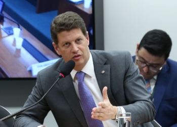 Resumo de parecer da CPI do MST acusa movimento de irregularidades