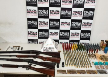 PONTE NOVA – PM prende homem e apreende arsenal de armas em operação