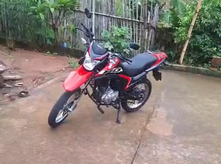 Honda Bros Vermelha Furtada nessa sexta-feira.