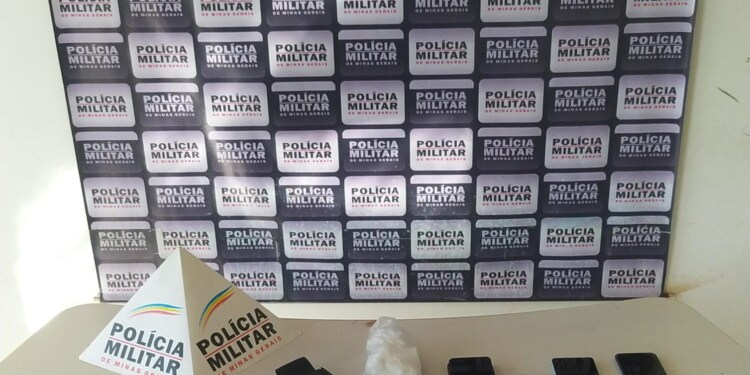 ITABIRA – Operação conjunta das Polícias Militar e Civil resulta na prisão de três traficantes e apreensão de drogas e munições