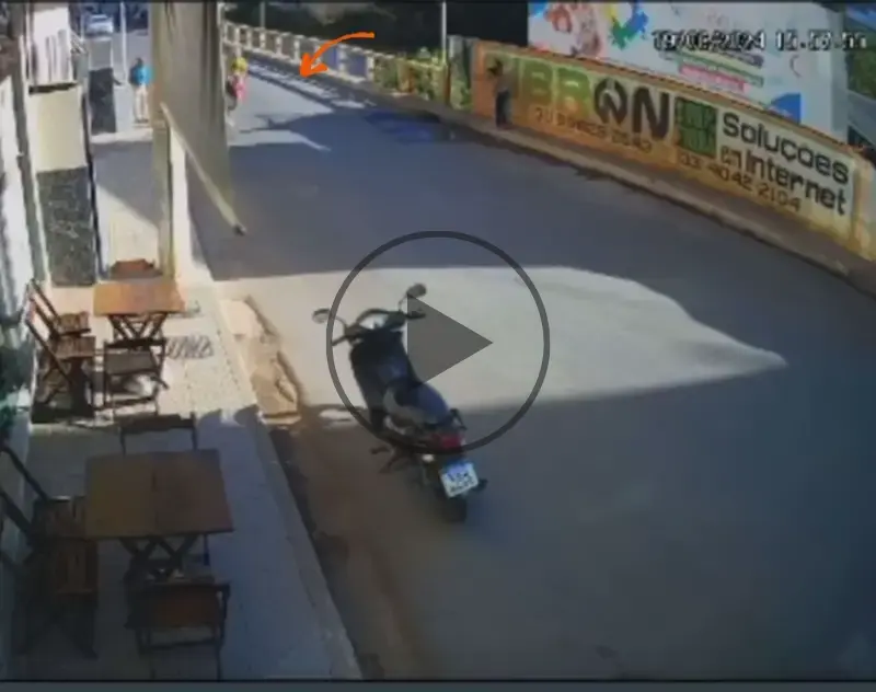 Matipó – Motociclista evita tragédia ao desviar de criança em travessia irregular