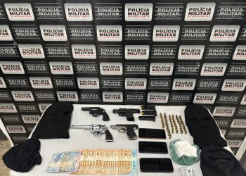 MATIPÓ – PM prende autor e apreende quatro armas de fogo e diversos materiais relacionados ao tráfico de drogas.
